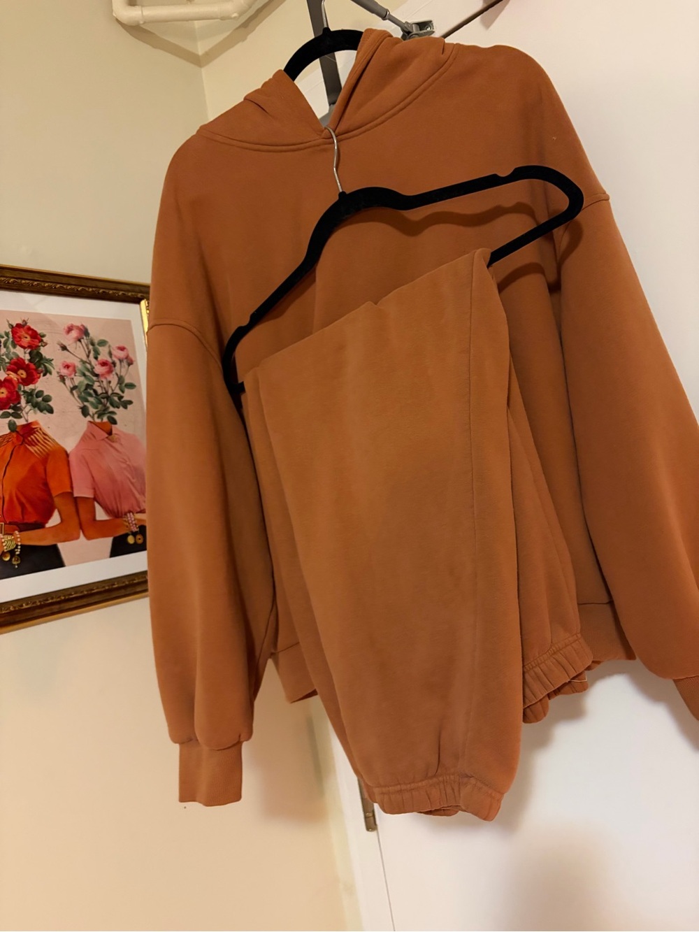 Women’s 2 piece sweatsuit, lounge hoodie and sweatpants